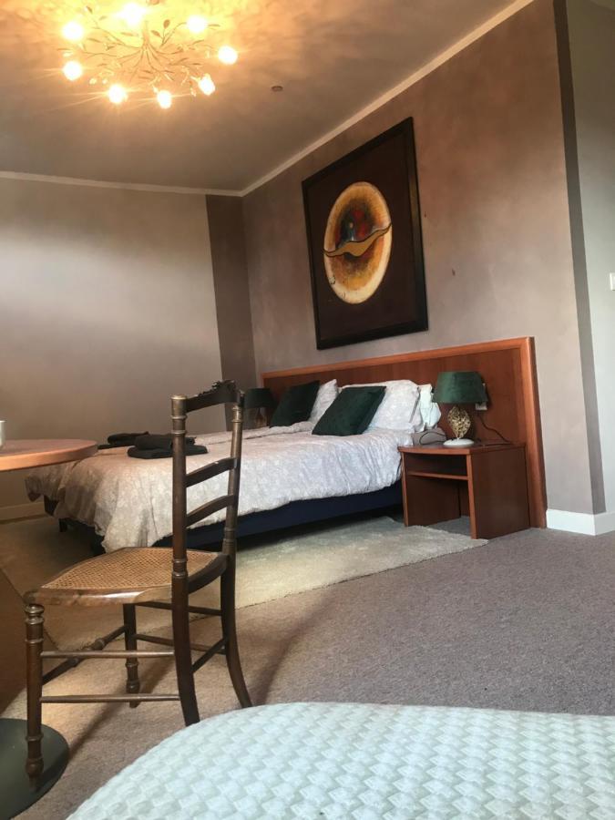 Moon River Chambre D'Hote Saint-Junien Eksteriør billede